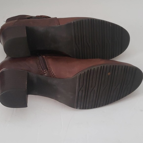ELITES/ Walking Ankle Boots, Brown Leather with Suede, Size 7M - Picture 5 of 14